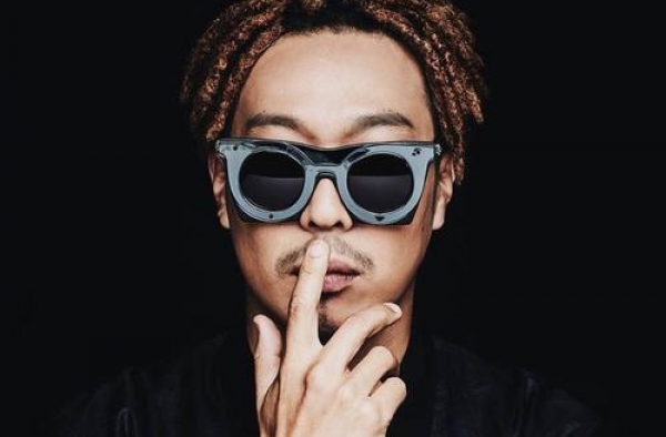 河东勋滴水之恩涌泉相报，与金钟国相似的遭遇，两人绝对的信任