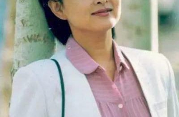 央视“铁面美人”肖晓琳2赴美国，因疾病客死他乡，遗言令人深醒