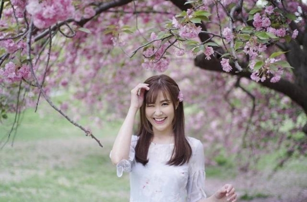 港姐出身得真传？刘佩玥妈妈参选港姐片段流出，曾立志想做女港督
