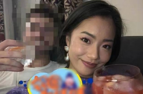 难过！王菊删与男友合照内幕：男方疫情去世，只能晒照写歌来纪念