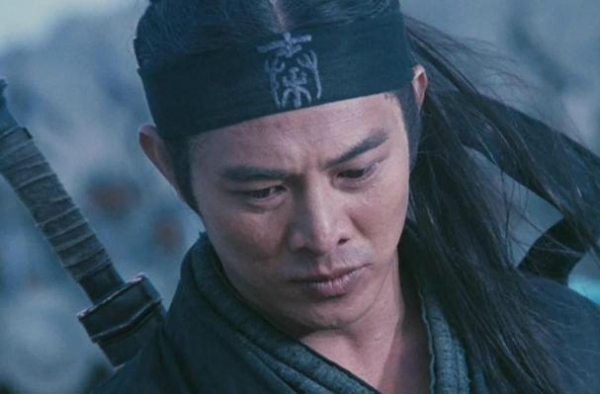 邓超晒照曝光明星日常百态，鹿晗陈赫累趴了，黄渤枕着救生衣睡着