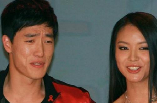 她是华人首位“世界小姐”冠军，拒绝豪门嫁白领，董卿都夸赞她