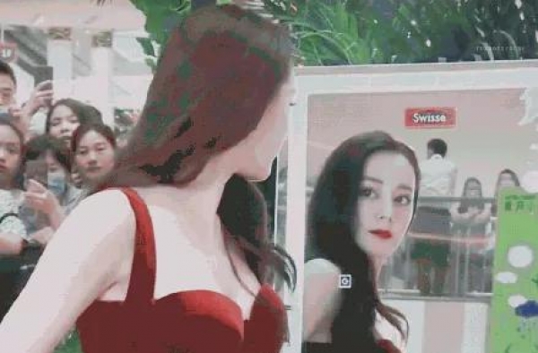 热巴不务正业营销美貌？
