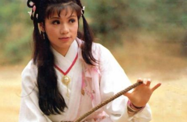 一代女神翁美玲：21岁出道，26岁正当红时自杀，她经历了什么