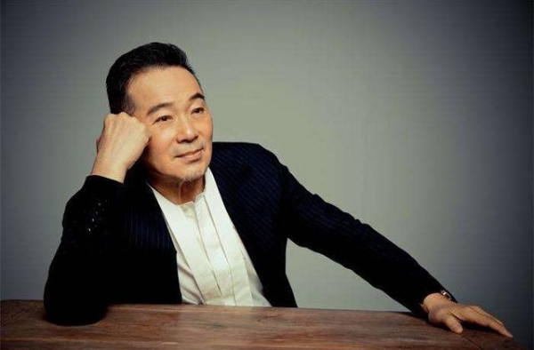 ＂最干净的演员＂丁勇岱：娶了初恋35年无绯闻，今儿子已成导演