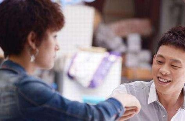 重温《辣妈正传》大结局：所谓浪子回头，是一场美好的骗局