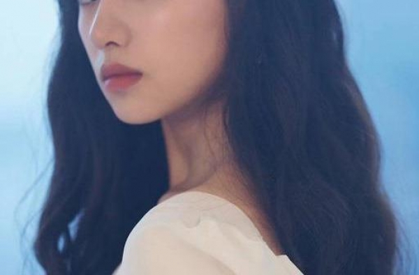八卦：张婧仪、李汶翰、sunnee、赵露思、鹿晗、王一博等