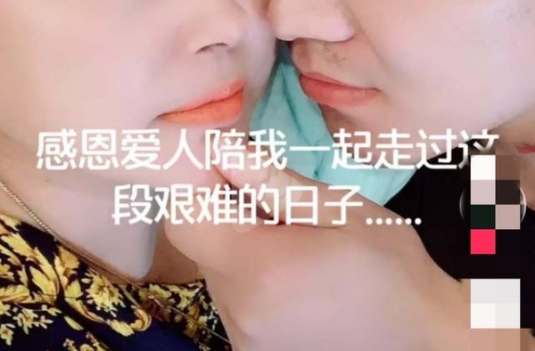 50岁李菁菁生日晒日常，与小21岁老公秀恩爱，两人同框似母子