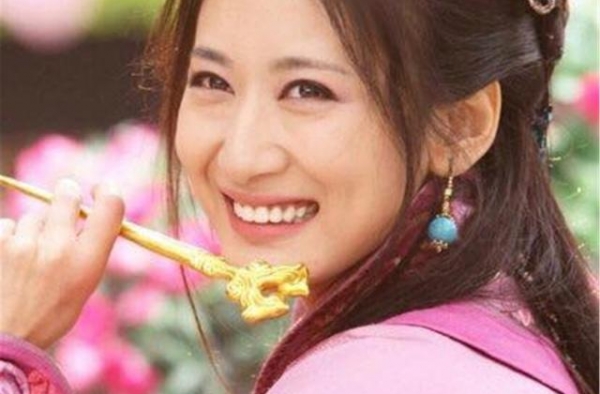 盘点：东北出身的3位“古装美女”，个个姿色天然