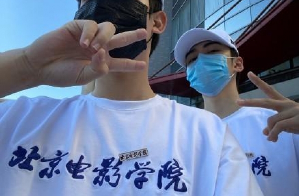 娱乐是个圈！焉栩嘉：我的前队友和我的室友合作了一部电视剧