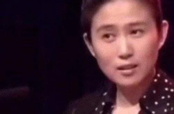 大胡子导演X侵女演员？少爷男星被经纪人坑？毒舌女主持被封杀？