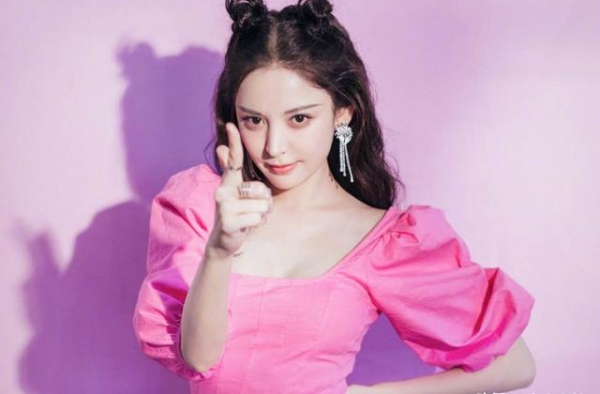 古力娜扎的这番操作 是自己玻璃心还是特意博关注？