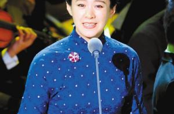 嫁大13岁名导何群，成名后离婚的演员剧雪，前夫死后如今怎样
