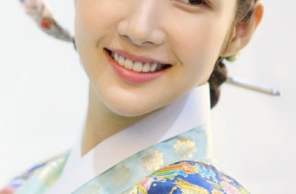 魅力之旅：韩国女星朴敏英精美写真之二