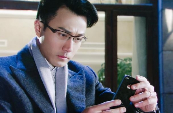 刘恺威与杨幂离婚2年后，知情人曝其现状：事业停滞，失去人脉