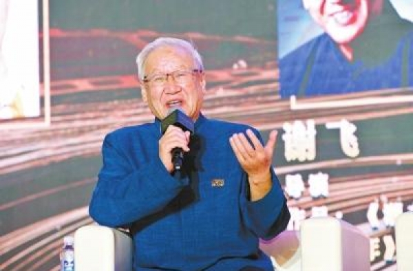 现实主义作品应该为小人物立传
