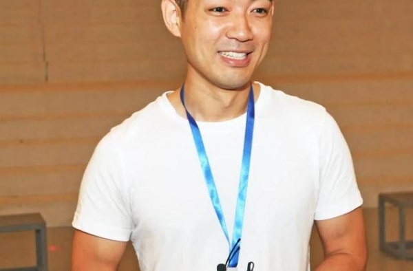 角色丨跟十八洞村民吃住一起 他们就是“他们＂