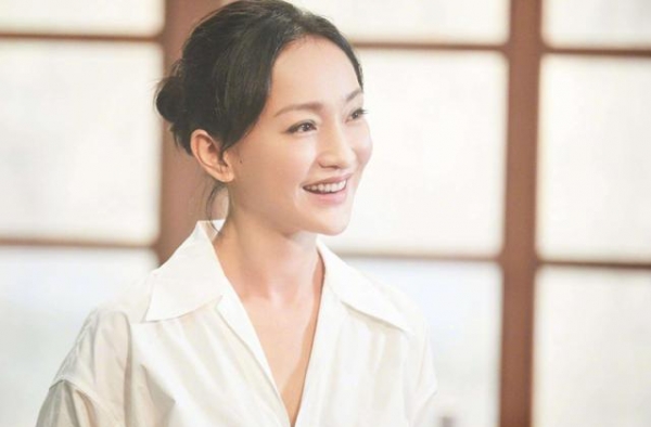 45岁周迅结婚六年无子，一直被外界＂误解＂，如今终于真相大白