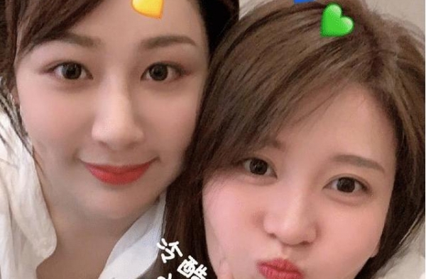 乔欣晒照为杨紫庆生：最爱的女孩，永远陪着你？