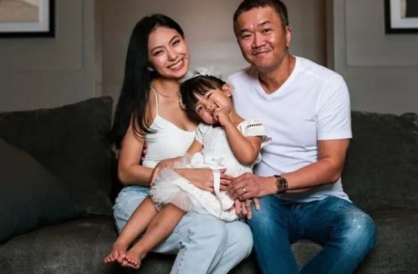 黄婉佩差点嫁入豪门？如果不被向太棒打鸳鸯，早没郭碧婷啥事了