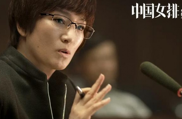 章子怡携女儿看《夺冠》，谋女郎被谋女郎的演技折服