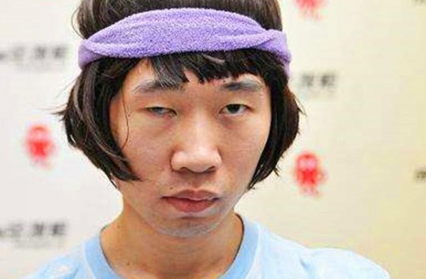 ＂有种偏心遗传叫杨迪兄妹＂，妹妹脸被上帝吻过，杨迪却像被啃过