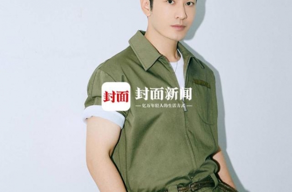 黄晓明正在青岛拍戏，为青岛抗疫加油