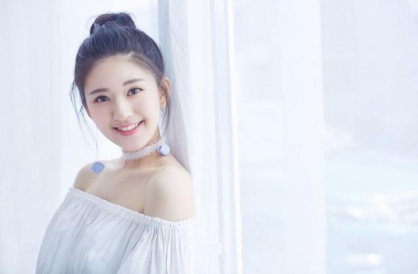 85花旦消亡史：杨幂热搜被盖，刘诗诗作品扑街，赵丽颖人设崩塌