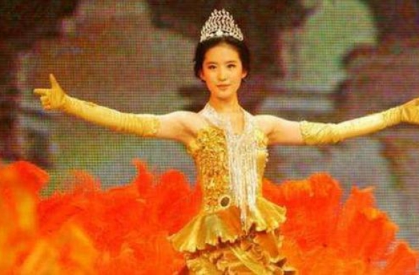 淦！金鹰女神内定宋茜？杨紫谭松韵又成陪跑？唱跳爱豆都能上榜？