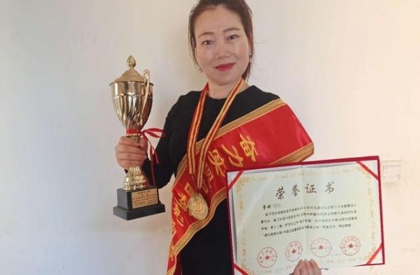 陕西咸阳：我国影视演艺届一颗冉冉升起的璀璨新星步入世界大舞台