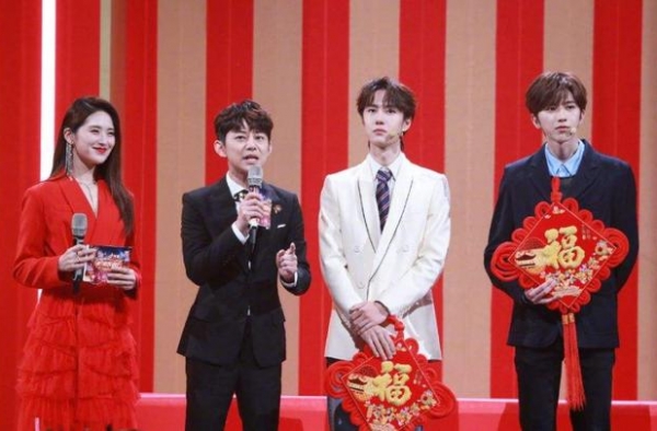 正当红不演戏“失踪”，多次无惧镜头自毁形象，却还是娱乐圈宠儿