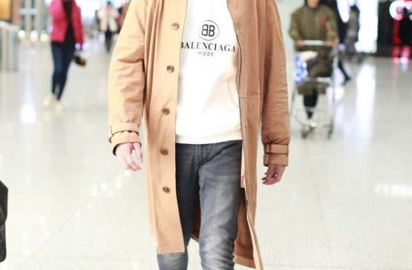 许魏洲、黄奕、赵又廷、罗云熙、佟丽娅、唐嫣、华晨宇、黄渤