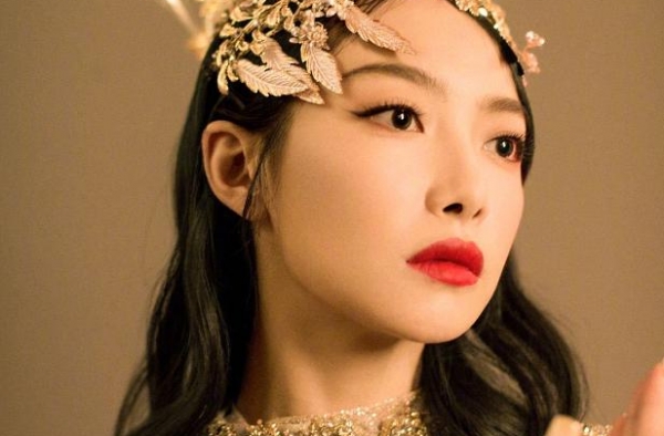 宋茜的礼服显胖，李小璐镜头被删，杨幂郑爽杨紫成金鹰女神遗珠