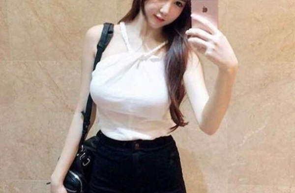 韩国女主播朴佳琳，拥有傲人身材，唱歌热舞异常撩人！