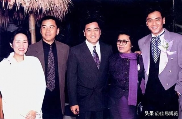 红薇：只演过女配角，却养出秦沛、姜大卫、尔冬升三个优秀的儿子