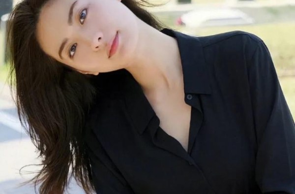 女神林珍娜：气质美图欣赏第105期
