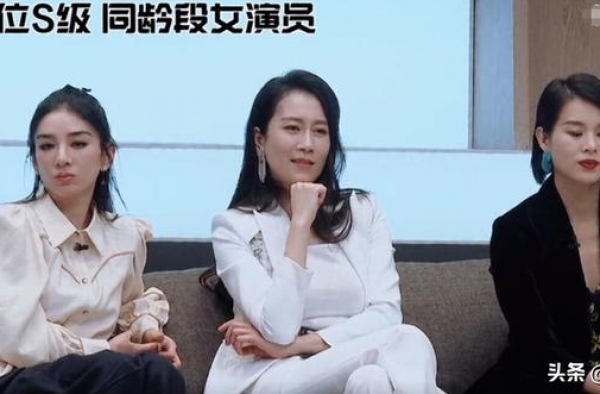 胡杏儿放下了身段，所以她赢了，杨志刚唐一菲放不下，所以输了