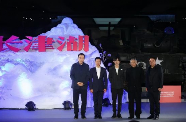 直到《长津湖》官宣后才发现，之前那些“惊天大瓜”原来都是假的