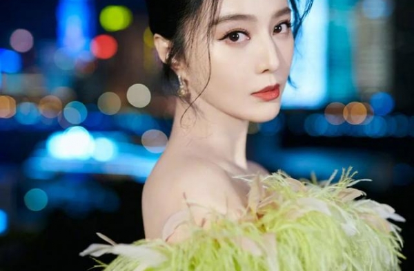 男艺人培养女儿嫁大佬？