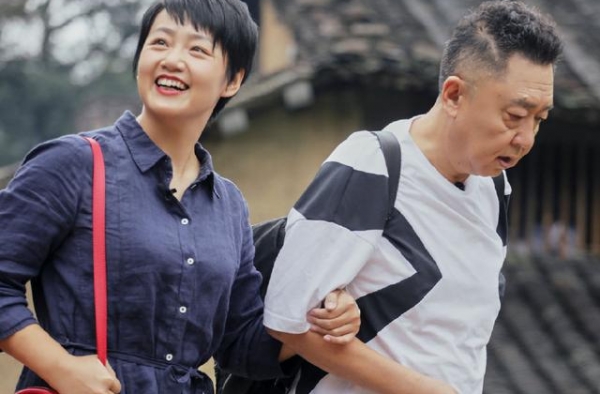 《幸福三重奏》先导片，于谦家中马场曝光，郭德纲出镜助阵成亮点