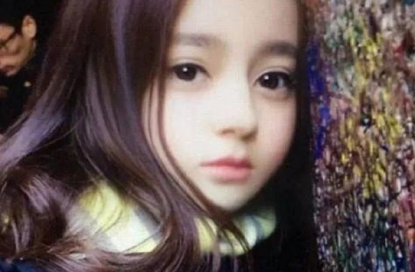 娱乐圈女星的“返童照”，我忍了热巴，也忍了鞠婧祎，看见杨超越