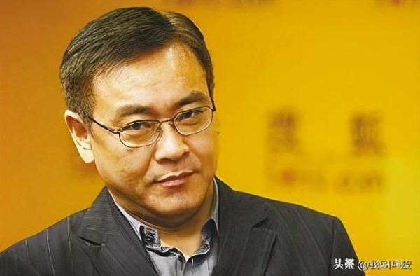 混迹娱乐圈40年，尔冬升每句话都堪称“潜规则”