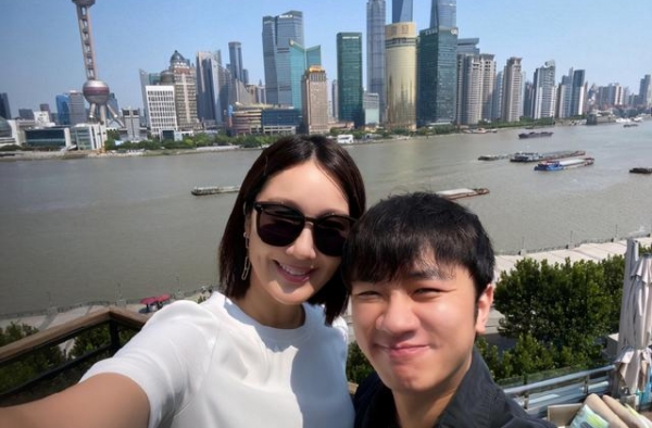 真贤妻！李亚男临盆在即还为老公做爱心美食，王祖蓝晒照难掩幸福