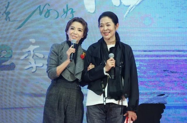 朱迅倪萍久违同框，尼格买提称倪萍越来越年轻，李亚鹏也意外出镜