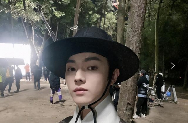 网友评价于正：只能外敷不能内服