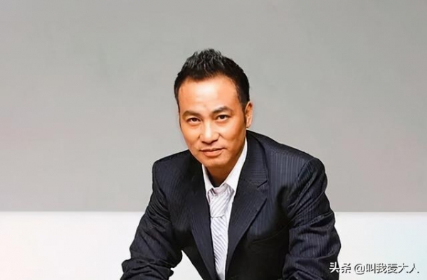 任达华女儿15岁身高180，大长腿不输超模，却不准进娱乐圈