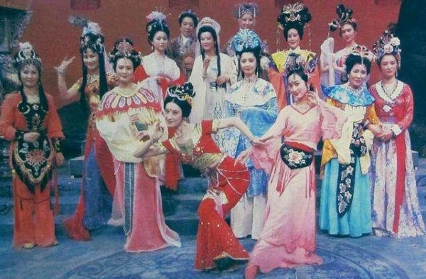 她是《西游记》首位定下的角色，神形兼备让人敬畏，与伟人忘年交