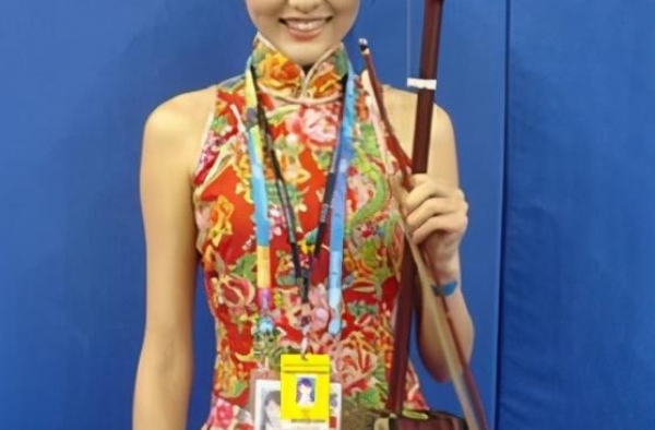 曾经的“奥运宝贝”走上了娱乐圈，跟最好的闺蜜分道扬镳，她是？