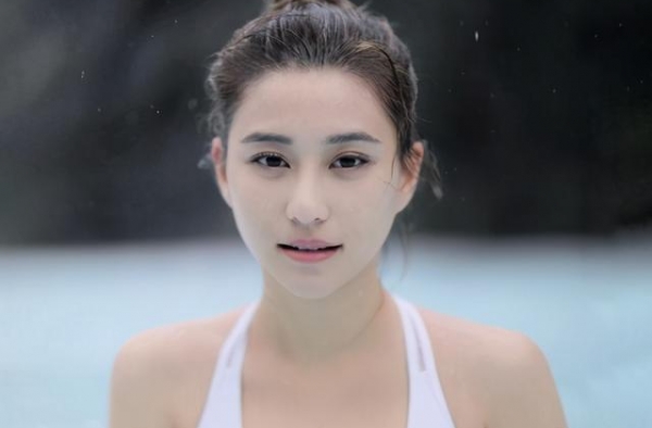 “赌王最美千金”何超莲：错爱吴克群4年，对的时间遇到了窦骁
