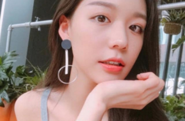 綦美合是富二代，长得漂亮，王一博与綦美合恋爱，实锤还是假消息